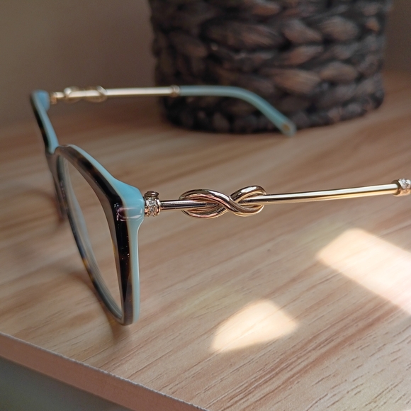 Tiffany & Co Stylish Tortoise Shell Women's Glasses - Picture 7 of 13